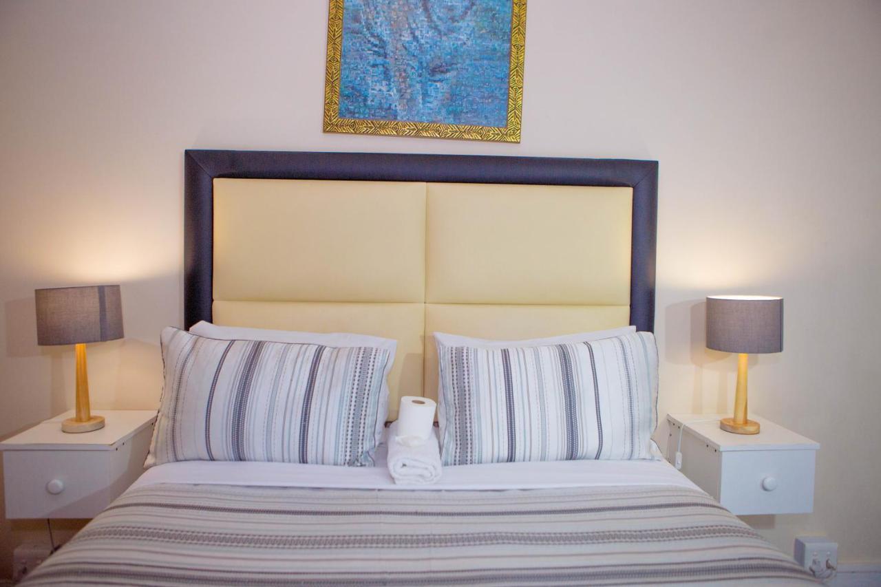 The Monument Guesthouse Port Elizabeth Bagian luar foto