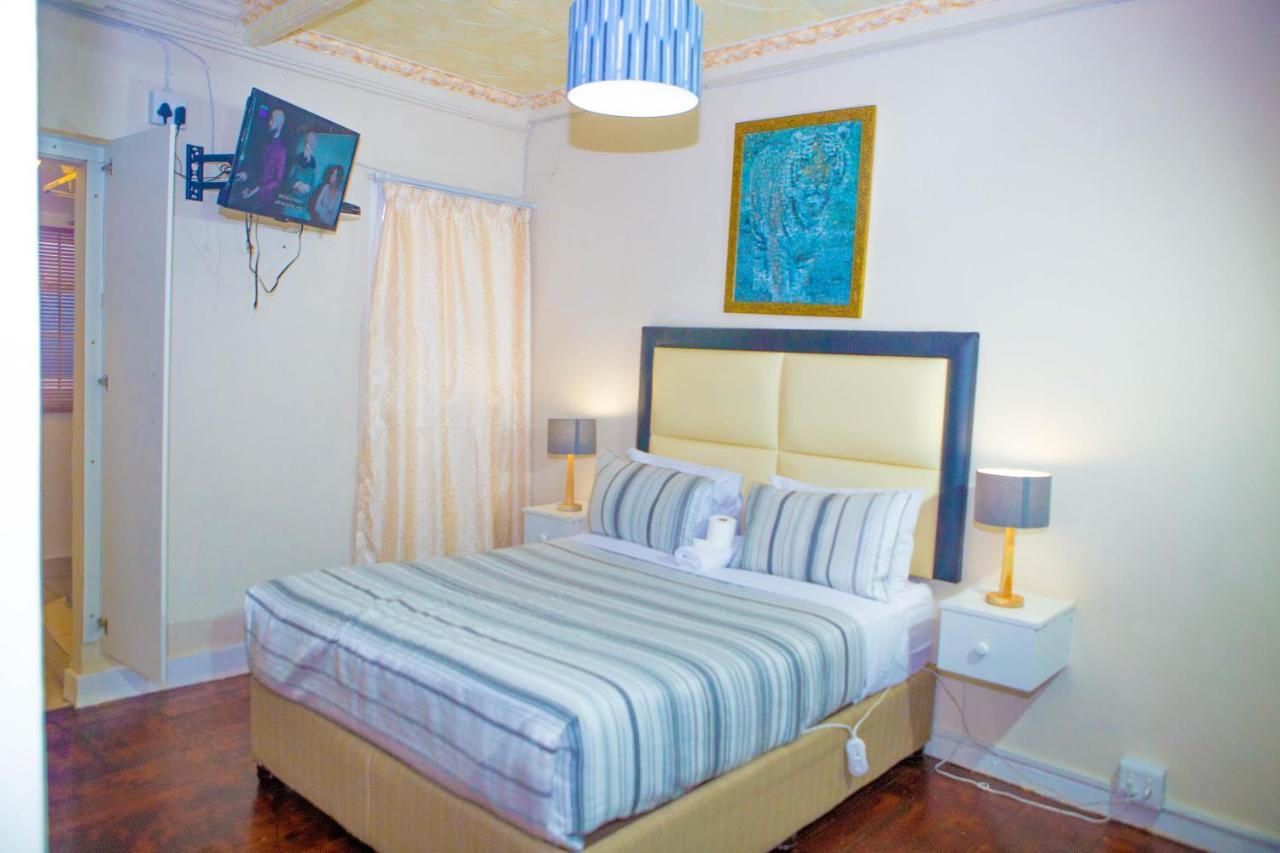 The Monument Guesthouse Port Elizabeth Bagian luar foto